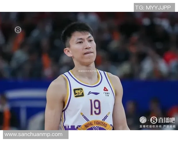 刘晓宇的成长之路：从篮球新星到职业生涯的辉煌转折